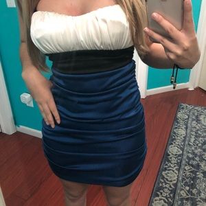 Strapless dress